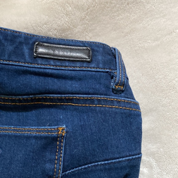 Good conditions Curvy X Guess jeans - Picture 4 of 4